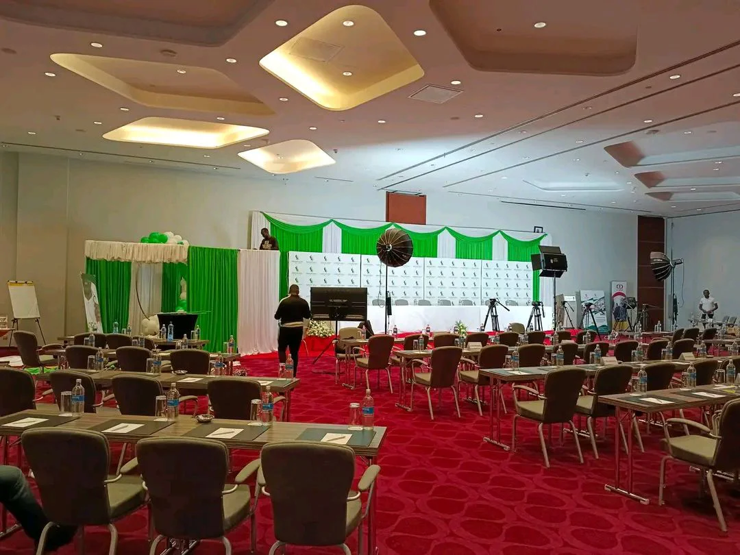 Backdrop | Decor & Theming